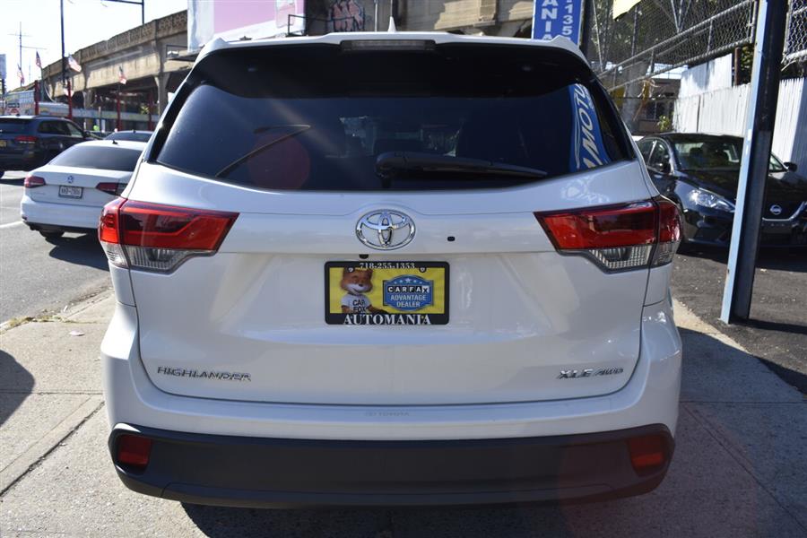Used Toyota Highlander XLE AWD 4dr SUV 2018 | Automania. Woodside, New York Used Toyota Highlander XLE AWD 4dr SUV 2018 | Automania. Woodside, New York