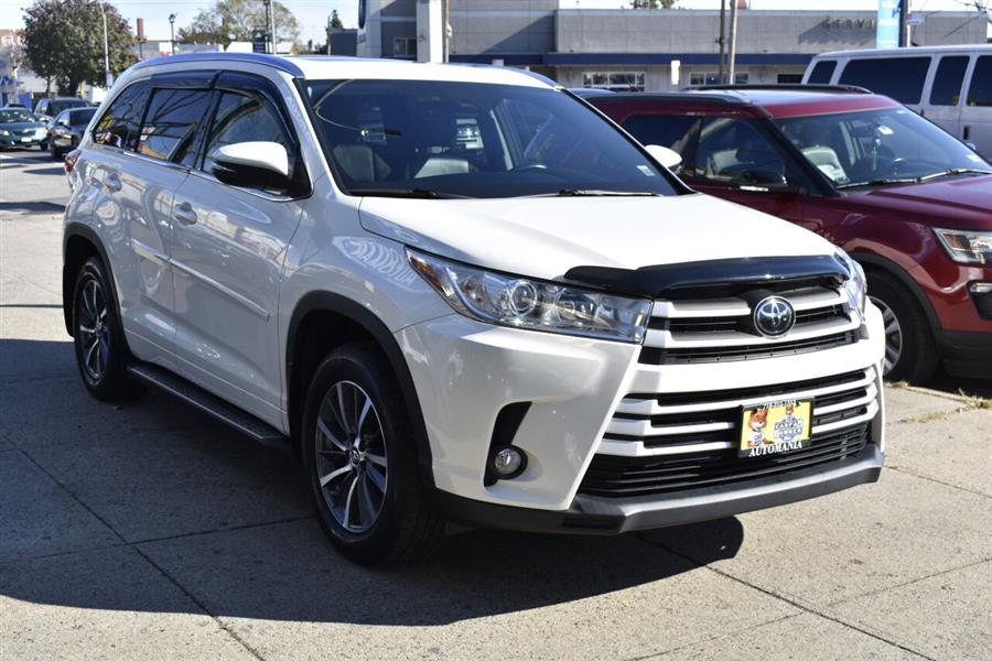 Used Toyota Highlander XLE AWD 4dr SUV 2018 | Automania. Woodside, New York Used Toyota Highlander XLE AWD 4dr SUV 2018 | Automania. Woodside, New York