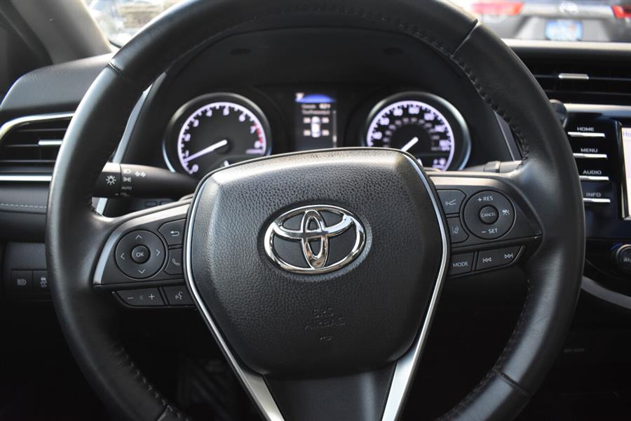 Used Toyota Camry SE 4dr Sedan 2018 | Automania. Woodside, New York Used Toyota Camry SE 4dr Sedan 2018 | Automania. Woodside, New York