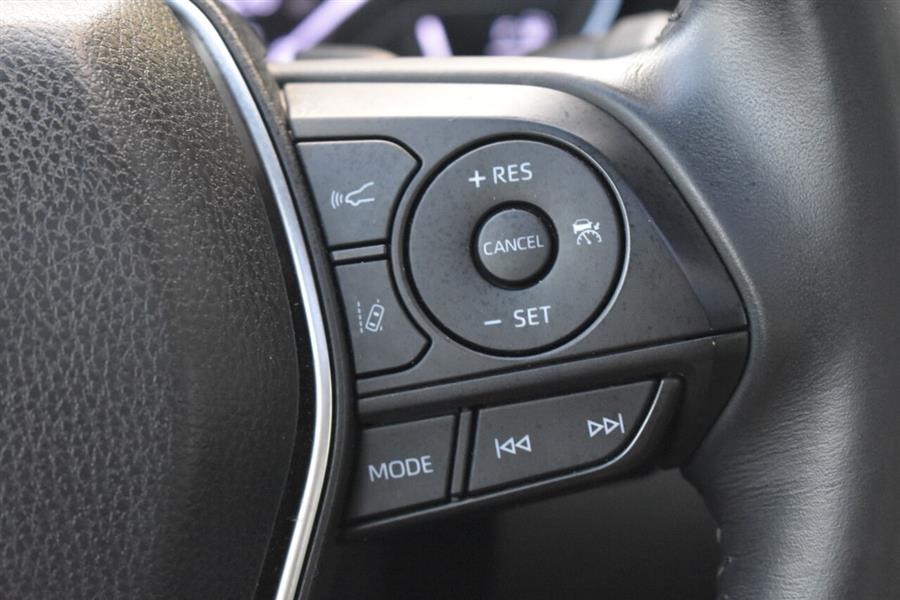 Used Toyota Camry SE 4dr Sedan 2018 | Automania. Woodside, New York Used Toyota Camry SE 4dr Sedan 2018 | Automania. Woodside, New York
