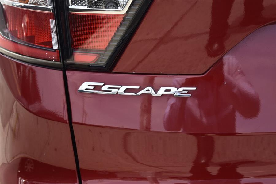 Used Ford Escape SEL AWD 4dr SUV 2018 | Automania. Woodside, New York Used Ford Escape SEL AWD 4dr SUV 2018 | Automania. Woodside, New York