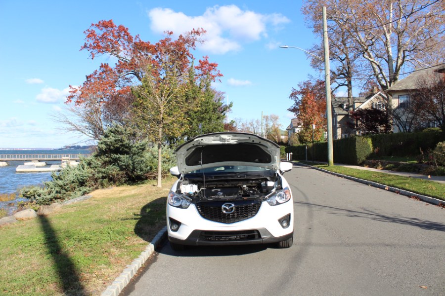 2014 Mazda CX-5 AWD 4dr Auto Grand Touring, available for sale in Great Neck, New York | Great Neck Car Buyers & Sellers. Great Neck, New York 2014 Mazda CX-5 AWD 4dr Auto Grand Touring, available for sale in Great Neck, New York | Great Neck Car Buyers & Sellers. Great Neck, New York