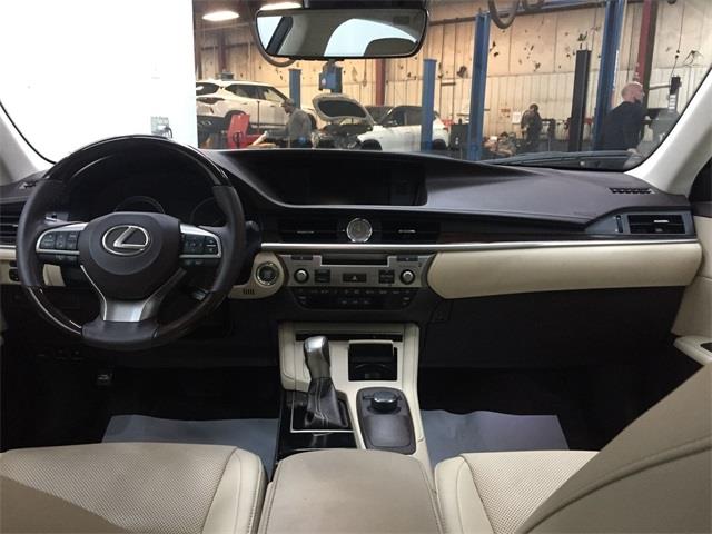 Used Lexus Es 350 2018 | Eastchester Motor Cars. Bronx, New York Used Lexus Es 350 2018 | Eastchester Motor Cars. Bronx, New York