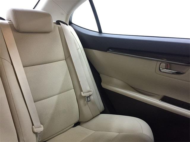 Used Lexus Es 350 2018 | Eastchester Motor Cars. Bronx, New York Used Lexus Es 350 2018 | Eastchester Motor Cars. Bronx, New York