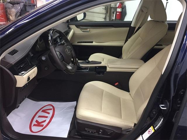 Used Lexus Es 350 2018 | Eastchester Motor Cars. Bronx, New York Used Lexus Es 350 2018 | Eastchester Motor Cars. Bronx, New York