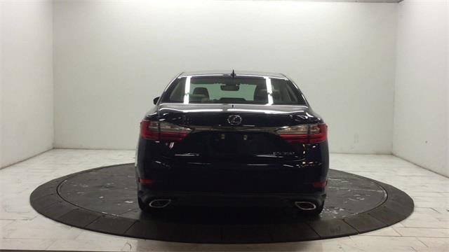 Used Lexus Es 350 2018 | Eastchester Motor Cars. Bronx, New York Used Lexus Es 350 2018 | Eastchester Motor Cars. Bronx, New York