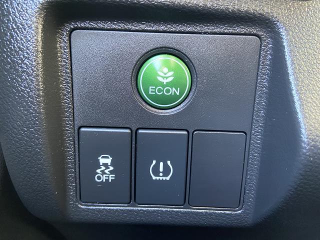 Used Honda Hr-v LX 2019 | Baron Supercenter. Patchogue, New York Used Honda Hr-v LX 2019 | Baron Supercenter. Patchogue, New York