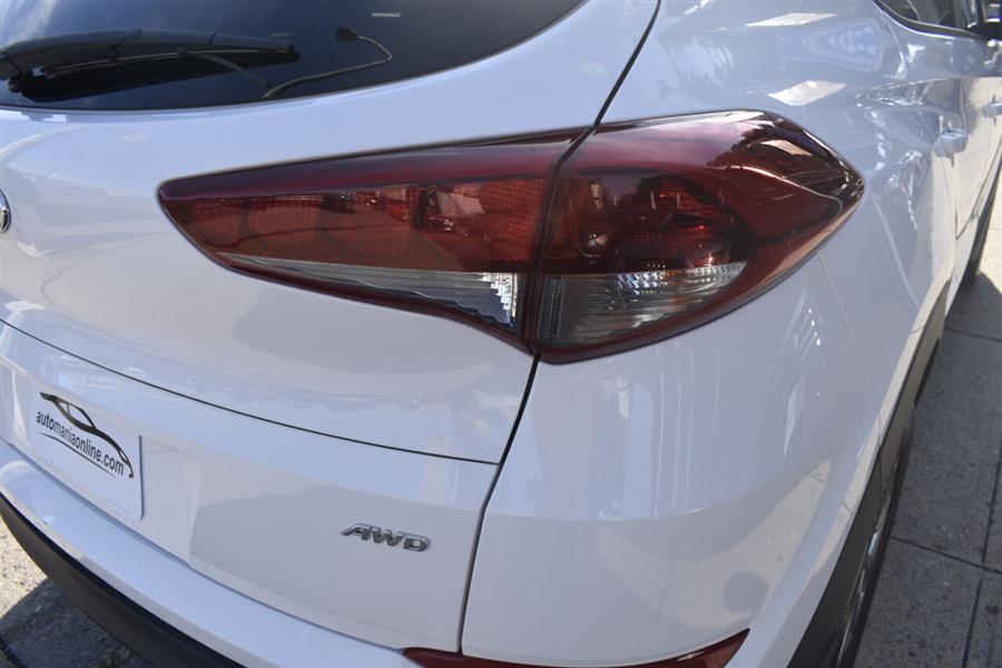 Used Hyundai Tucson SE AWD 4dr SUV 2018 | Automania. Woodside, New York Used Hyundai Tucson SE AWD 4dr SUV 2018 | Automania. Woodside, New York