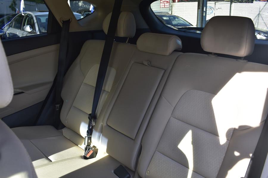 Used Hyundai Tucson SE AWD 4dr SUV 2018 | Automania. Woodside, New York Used Hyundai Tucson SE AWD 4dr SUV 2018 | Automania. Woodside, New York