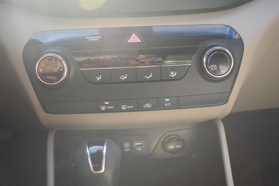 Used Hyundai Tucson SE AWD 4dr SUV 2018 | Automania. Woodside, New York Used Hyundai Tucson SE AWD 4dr SUV 2018 | Automania. Woodside, New York