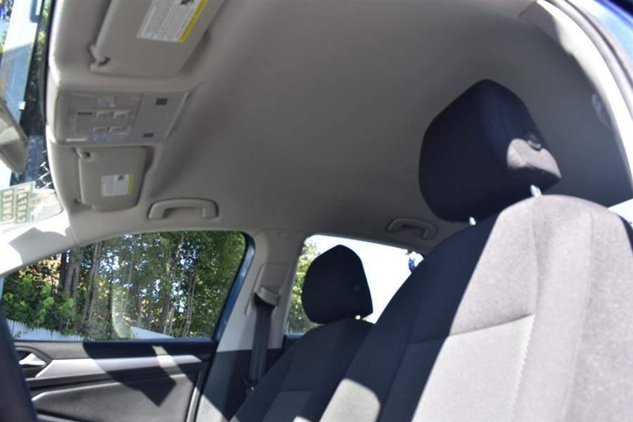 Used Volkswagen Jetta 1.4T S 4dr Sedan 8A 2019 | Automania. Woodside, New York Used Volkswagen Jetta 1.4T S 4dr Sedan 8A 2019 | Automania. Woodside, New York
