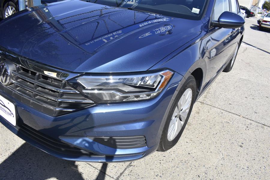 Used Volkswagen Jetta 1.4T S 4dr Sedan 8A 2019 | Automania. Woodside, New York Used Volkswagen Jetta 1.4T S 4dr Sedan 8A 2019 | Automania. Woodside, New York