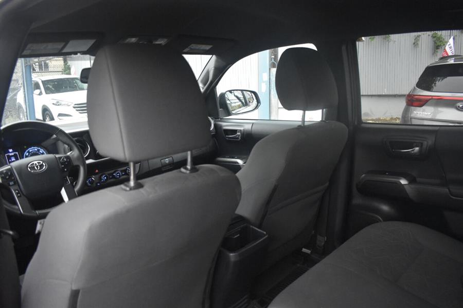 Used Toyota Tacoma TRD Off Road 4x4 4dr Double Cab 6.1 ft LB 2018 | Automania. Woodside, New York Used Toyota Tacoma TRD Off Road 4x4 4dr Double Cab 6.1 ft LB 2018 | Automania. Woodside, New York