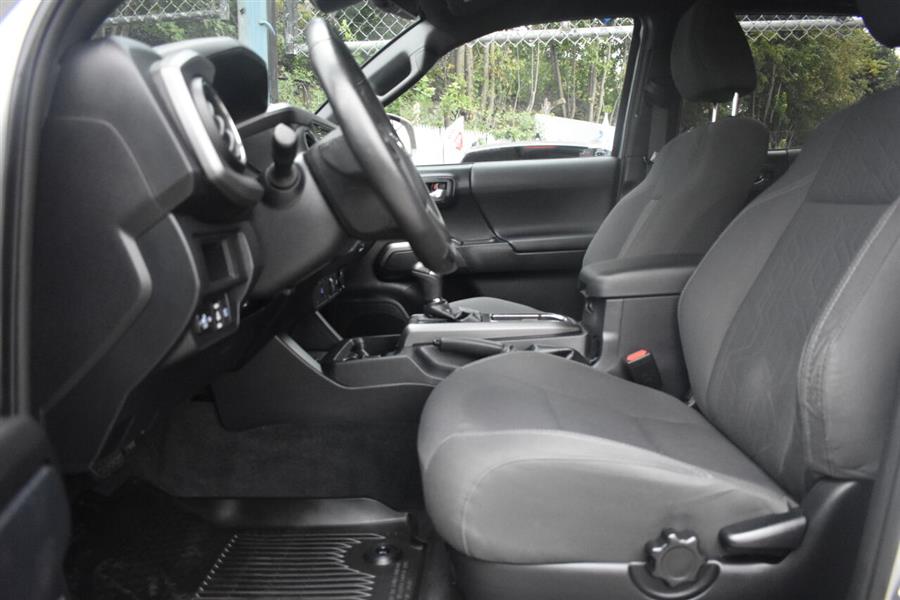Used Toyota Tacoma TRD Off Road 4x4 4dr Double Cab 6.1 ft LB 2018 | Automania. Woodside, New York Used Toyota Tacoma TRD Off Road 4x4 4dr Double Cab 6.1 ft LB 2018 | Automania. Woodside, New York