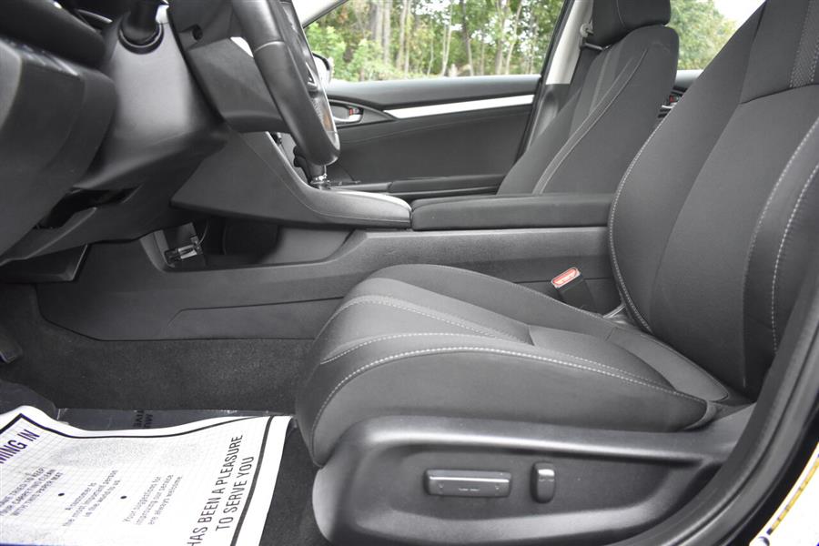 Used Honda Civic EX 4dr Sedan 2019 | Automania. Woodside, New York Used Honda Civic EX 4dr Sedan 2019 | Automania. Woodside, New York