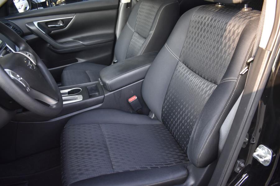 Used Nissan Altima 2.5 S 4dr Sedan 2018 | Automania. Woodside, New York Used Nissan Altima 2.5 S 4dr Sedan 2018 | Automania. Woodside, New York