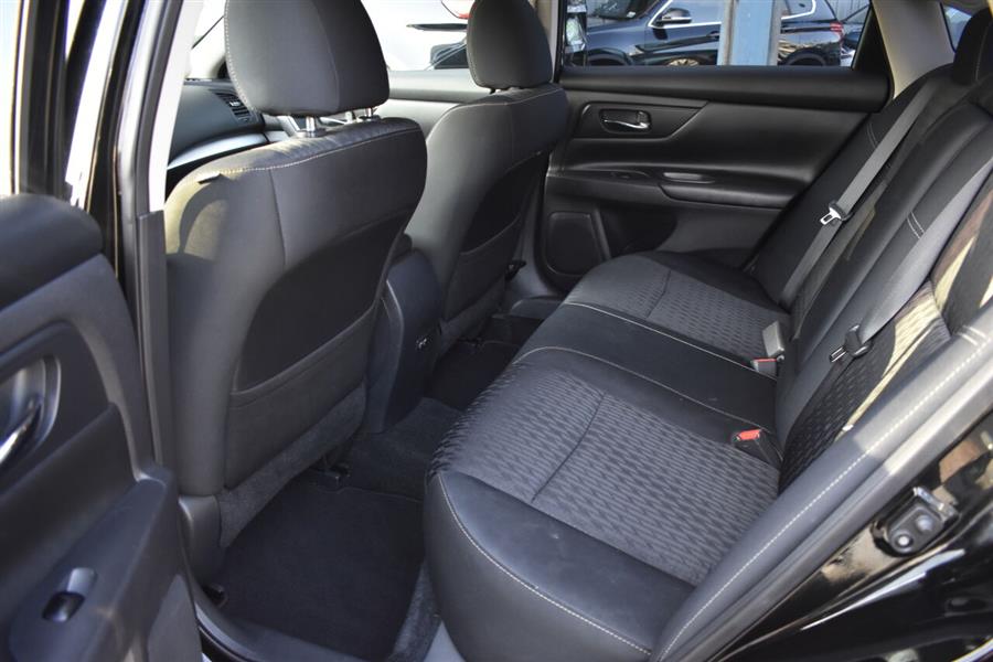 Used Nissan Altima 2.5 S 4dr Sedan 2018 | Automania. Woodside, New York Used Nissan Altima 2.5 S 4dr Sedan 2018 | Automania. Woodside, New York