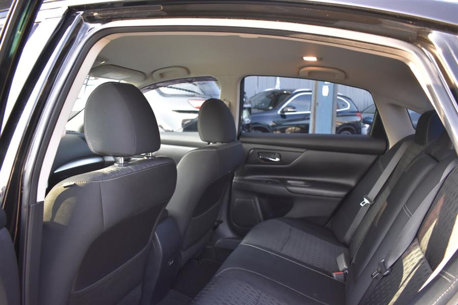 Used Nissan Altima 2.5 S 4dr Sedan 2018 | Automania. Woodside, New York Used Nissan Altima 2.5 S 4dr Sedan 2018 | Automania. Woodside, New York