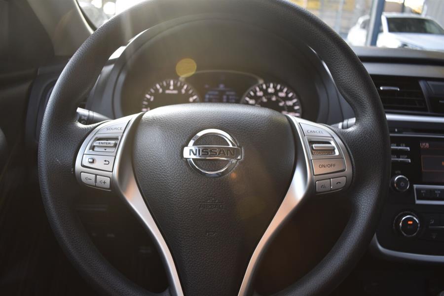 Used Nissan Altima 2.5 S 4dr Sedan 2018 | Automania. Woodside, New York Used Nissan Altima 2.5 S 4dr Sedan 2018 | Automania. Woodside, New York