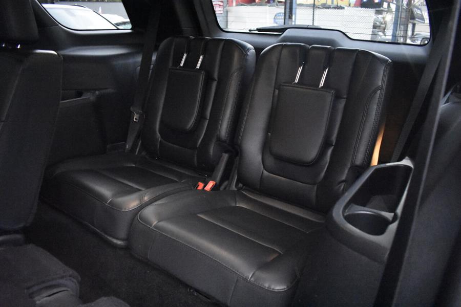 Used Ford Explorer XLT AWD 4dr SUV 2018 | Automania. Woodside, New York Used Ford Explorer XLT AWD 4dr SUV 2018 | Automania. Woodside, New York