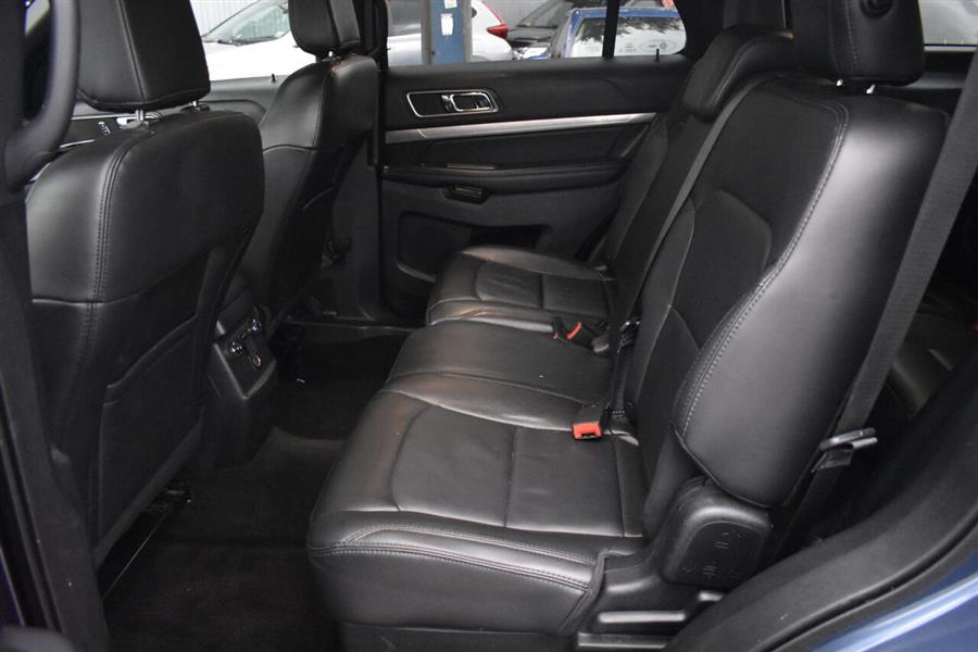 Used Ford Explorer XLT AWD 4dr SUV 2018 | Automania. Woodside, New York Used Ford Explorer XLT AWD 4dr SUV 2018 | Automania. Woodside, New York