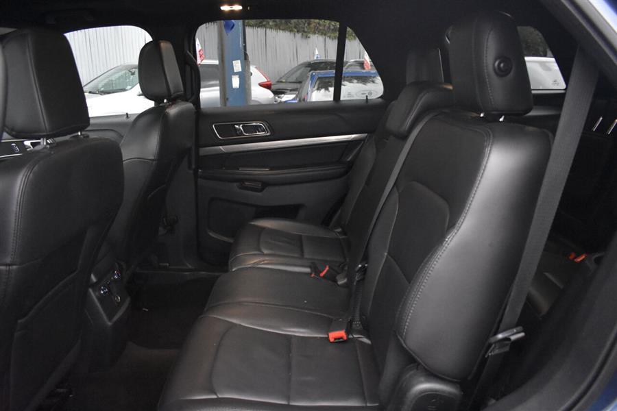 Used Ford Explorer XLT AWD 4dr SUV 2018 | Automania. Woodside, New York Used Ford Explorer XLT AWD 4dr SUV 2018 | Automania. Woodside, New York
