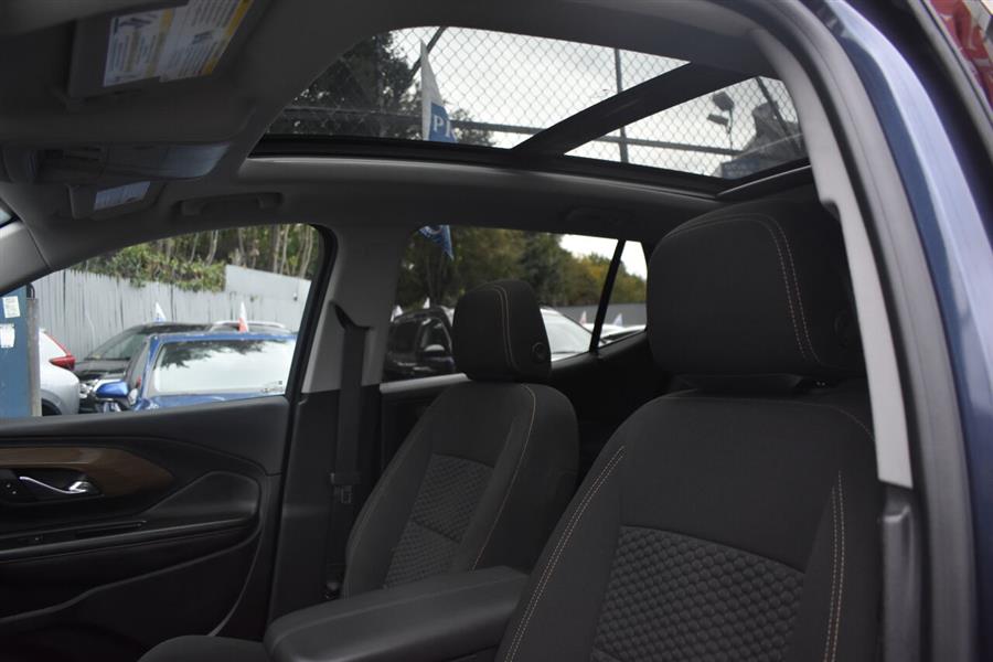 Used GMC Terrain SLE 4x4 4dr SUV 2018 | Automania. Woodside, New York Used GMC Terrain SLE 4x4 4dr SUV 2018 | Automania. Woodside, New York