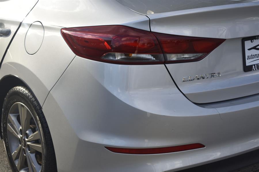 Used Hyundai Elantra Value Edition 4dr Sedan (US) 2018 | Automania. Woodside, New York Used Hyundai Elantra Value Edition 4dr Sedan (US) 2018 | Automania. Woodside, New York