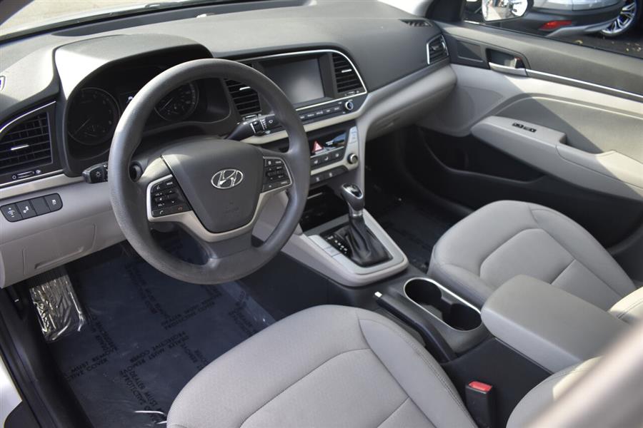 Used Hyundai Elantra Value Edition 4dr Sedan (US) 2018 | Automania. Woodside, New York Used Hyundai Elantra Value Edition 4dr Sedan (US) 2018 | Automania. Woodside, New York