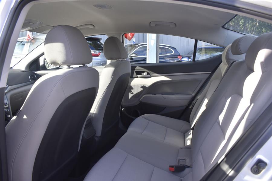 Used Hyundai Elantra Value Edition 4dr Sedan (US) 2018 | Automania. Woodside, New York Used Hyundai Elantra Value Edition 4dr Sedan (US) 2018 | Automania. Woodside, New York