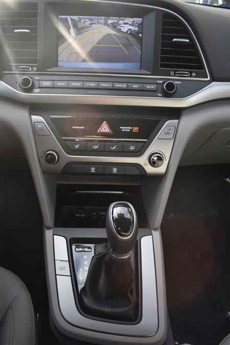Used Hyundai Elantra Value Edition 4dr Sedan (US) 2018 | Automania. Woodside, New York Used Hyundai Elantra Value Edition 4dr Sedan (US) 2018 | Automania. Woodside, New York