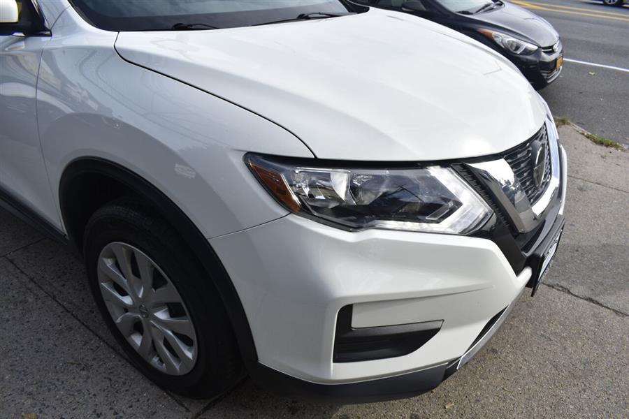 Used Nissan Rogue S AWD 4dr Crossover 2019 | Automania. Woodside, New York Used Nissan Rogue S AWD 4dr Crossover 2019 | Automania. Woodside, New York