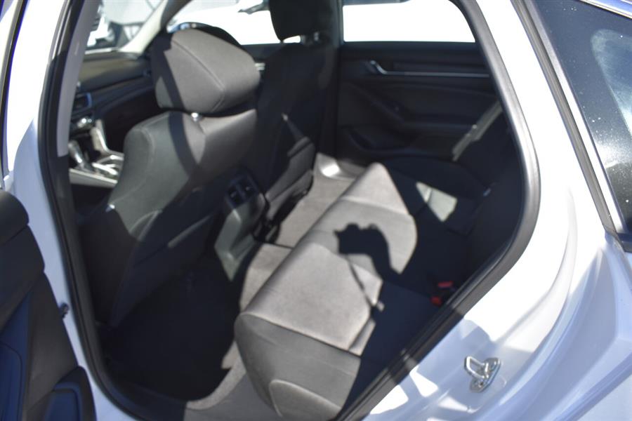 Used Honda Accord EX 4dr Sedan 2018 | Automania. Woodside, New York Used Honda Accord EX 4dr Sedan 2018 | Automania. Woodside, New York