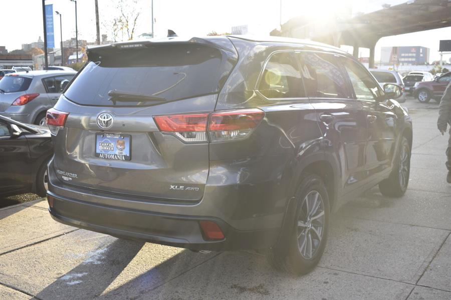 Used Toyota Highlander XLE AWD 4dr SUV 2018 | Automania. Woodside, New York Used Toyota Highlander XLE AWD 4dr SUV 2018 | Automania. Woodside, New York