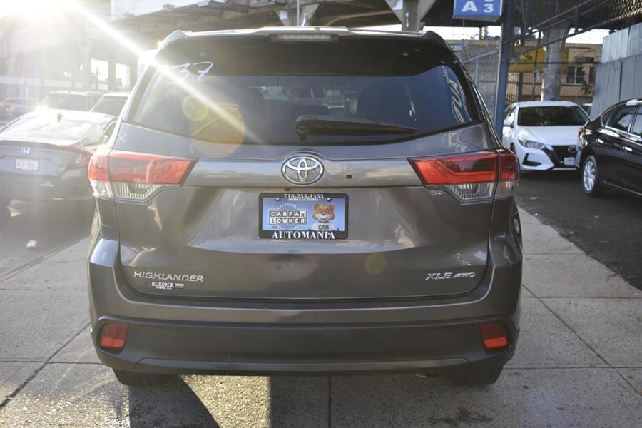 Used Toyota Highlander XLE AWD 4dr SUV 2018 | Automania. Woodside, New York Used Toyota Highlander XLE AWD 4dr SUV 2018 | Automania. Woodside, New York