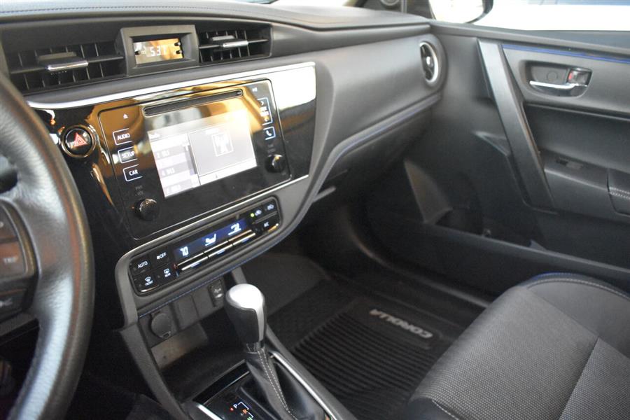 Used Toyota Corolla SE 4dr Sedan CVT 2018 | Automania. Woodside, New York Used Toyota Corolla SE 4dr Sedan CVT 2018 | Automania. Woodside, New York