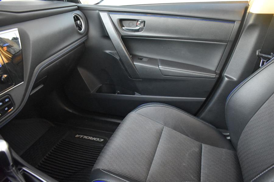 Used Toyota Corolla SE 4dr Sedan CVT 2018 | Automania. Woodside, New York Used Toyota Corolla SE 4dr Sedan CVT 2018 | Automania. Woodside, New York