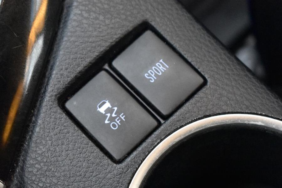 Used Toyota Corolla SE 4dr Sedan CVT 2018 | Automania. Woodside, New York Used Toyota Corolla SE 4dr Sedan CVT 2018 | Automania. Woodside, New York