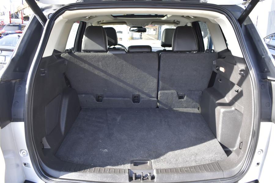 Used Ford Escape Titanium AWD 4dr SUV 2017 | Automania. Woodside, New York Used Ford Escape Titanium AWD 4dr SUV 2017 | Automania. Woodside, New York