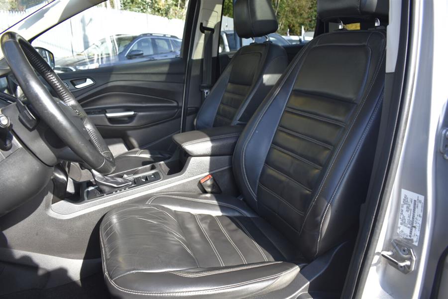 Used Ford Escape Titanium AWD 4dr SUV 2017 | Automania. Woodside, New York Used Ford Escape Titanium AWD 4dr SUV 2017 | Automania. Woodside, New York
