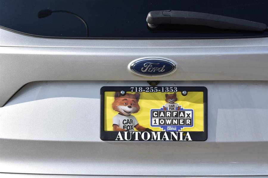 Used Ford Escape Titanium AWD 4dr SUV 2017 | Automania. Woodside, New York Used Ford Escape Titanium AWD 4dr SUV 2017 | Automania. Woodside, New York