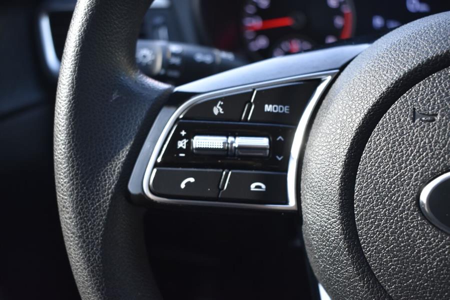 Used Kia Optima LX 4dr Sedan 2020 | Automania. Woodside, New York Used Kia Optima LX 4dr Sedan 2020 | Automania. Woodside, New York