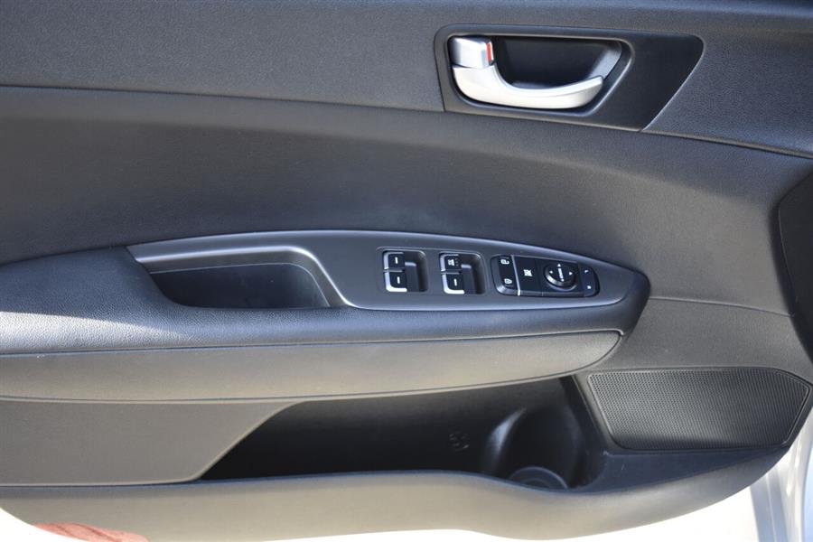Used Kia Optima LX 4dr Sedan 2020 | Automania. Woodside, New York Used Kia Optima LX 4dr Sedan 2020 | Automania. Woodside, New York