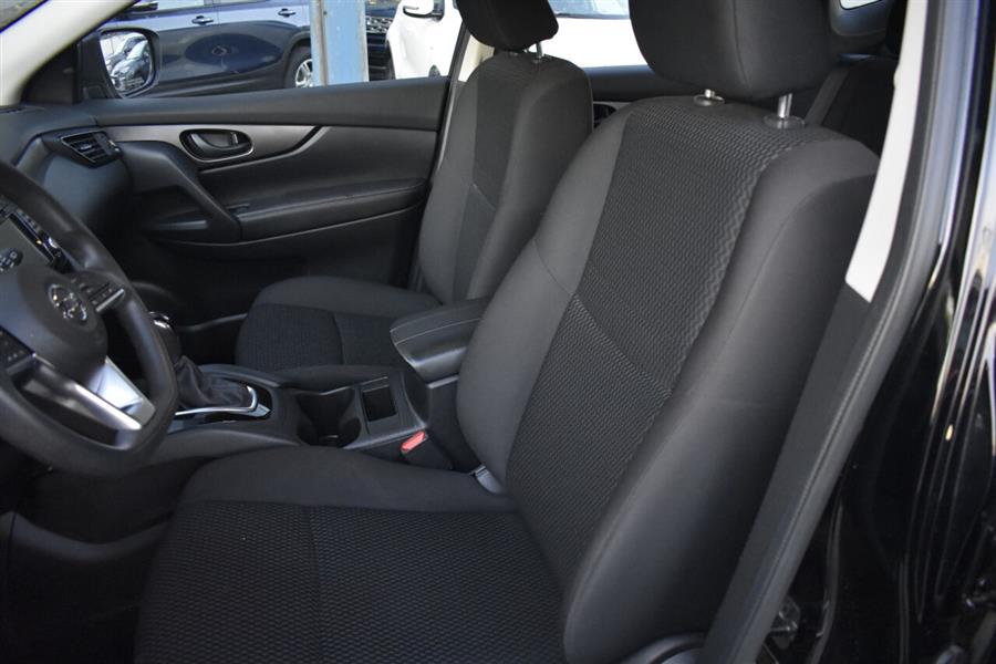 Used Nissan Rogue Sport S AWD 4dr Crossover 2019 | Automania. Woodside, New York Used Nissan Rogue Sport S AWD 4dr Crossover 2019 | Automania. Woodside, New York