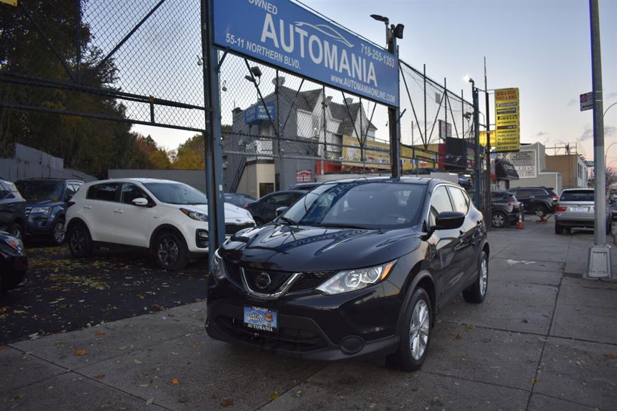 Used Nissan Rogue Sport S AWD 4dr Crossover 2019 | Automania. Woodside, New York Used Nissan Rogue Sport S AWD 4dr Crossover 2019 | Automania. Woodside, New York