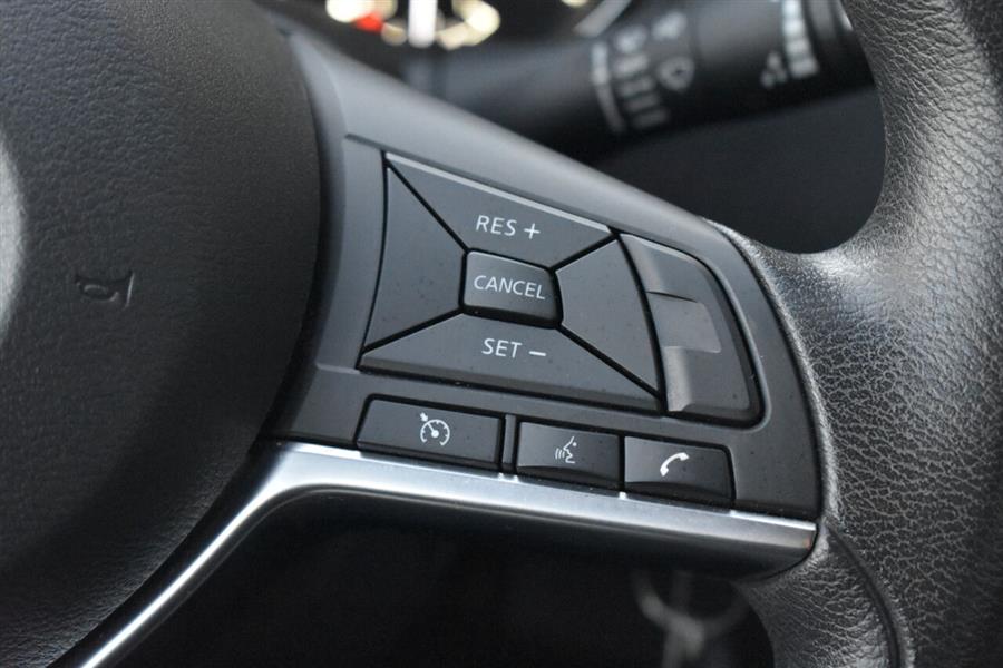 Used Nissan Rogue Sport S AWD 4dr Crossover 2019 | Automania. Woodside, New York Used Nissan Rogue Sport S AWD 4dr Crossover 2019 | Automania. Woodside, New York
