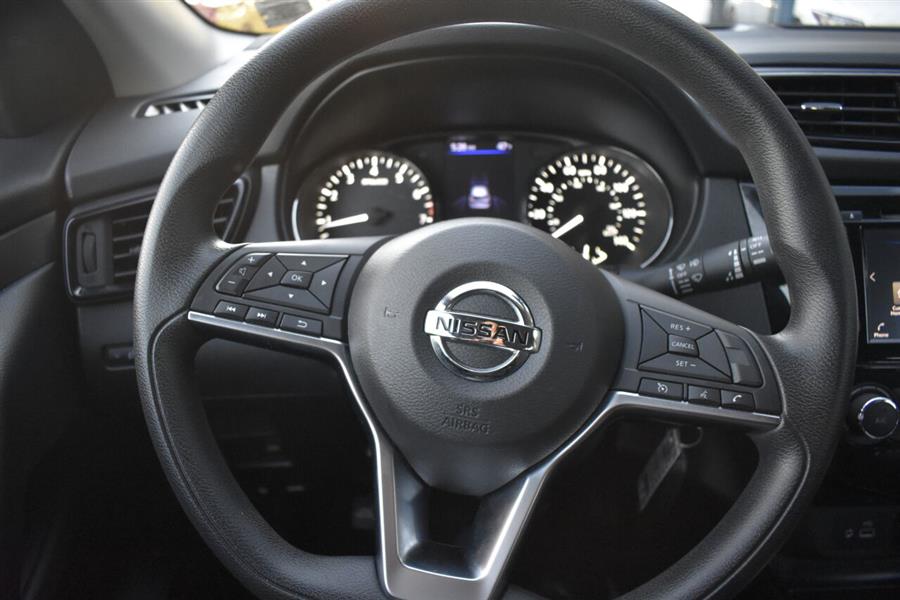 Used Nissan Rogue Sport S AWD 4dr Crossover 2019 | Automania. Woodside, New York Used Nissan Rogue Sport S AWD 4dr Crossover 2019 | Automania. Woodside, New York
