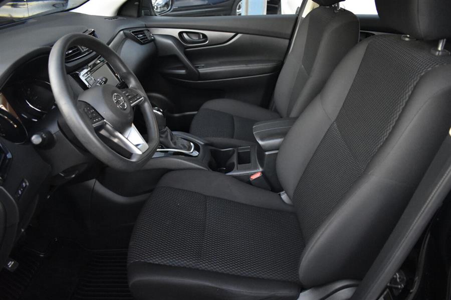 Used Nissan Rogue Sport S AWD 4dr Crossover 2019 | Automania. Woodside, New York Used Nissan Rogue Sport S AWD 4dr Crossover 2019 | Automania. Woodside, New York