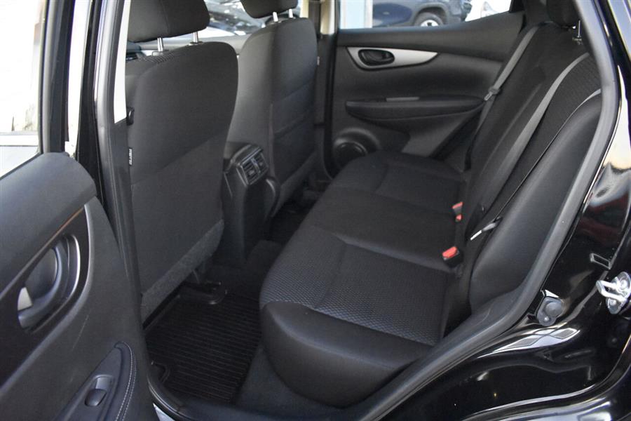 Used Nissan Rogue Sport S AWD 4dr Crossover 2019 | Automania. Woodside, New York Used Nissan Rogue Sport S AWD 4dr Crossover 2019 | Automania. Woodside, New York