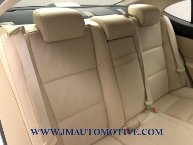 Used Lexus Es 350 4dr Sdn 2013 | J&M Automotive Sls&Svc LLC. Naugatuck, Connecticut Used Lexus Es 350 4dr Sdn 2013 | J&M Automotive Sls&Svc LLC. Naugatuck, Connecticut